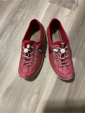 Rieker Ladies Athletic Sneakers Pink/Red Color Size 41
